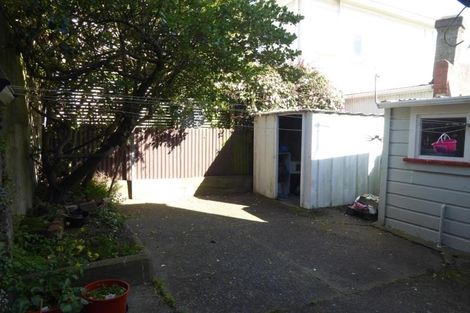 Photo of property in 68 Thompson Street, Mount Cook, Wellington, 6011