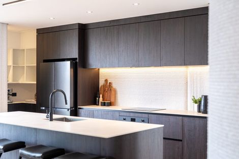 Photo of property in 2/1 City View Terrace, Birkenhead, Auckland, 0626