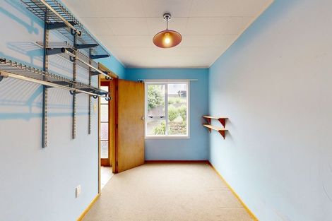 Photo of property in 3 Dunmail Way, Newlands, Wellington, 6037