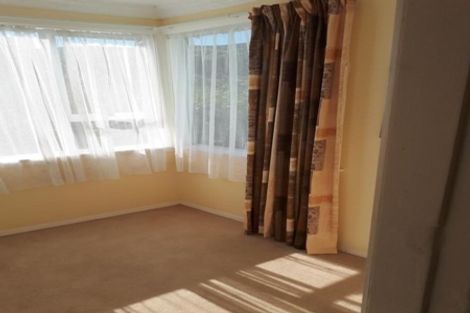 Photo of property in 115 Judd Crescent, Naenae, Lower Hutt, 5011