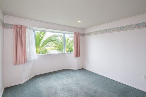 Photo of property in 44 Langdale Avenue, Paraparaumu, 5032