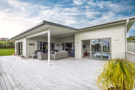Photo of property in 15 Tikitiki Lane, Russell, 0272