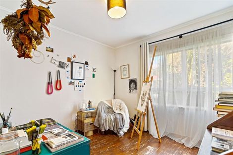 Photo of property in 14 Ascot Avenue, Henderson, Auckland, 0610