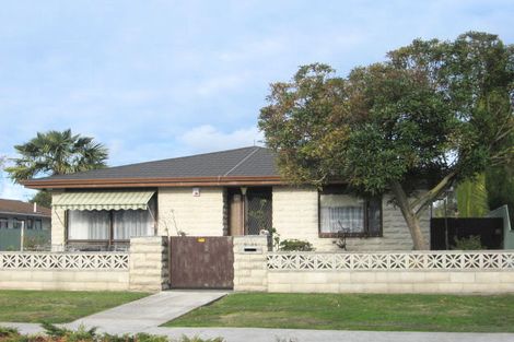 Photo of property in 1/205 Princes Street, Parkvale, Hastings, 4122
