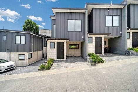 Photo of property in 2 Ba Lane, Ranui, 0612
