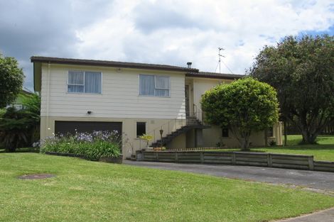 Photo of property in 2 Lismore Place, Papatoetoe, Auckland, 2025