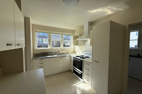 Photo of property in 14 Broadbent Street, Riccarton, Christchurch, 8041