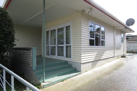 Photo of property in 53 Routley Drive, Glen Eden, Auckland, 0602