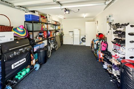 Photo of property in 8 Henrietta Maxwell Grove, Wainuiomata, Lower Hutt, 5014