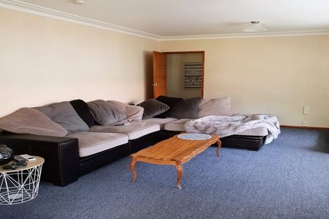 Photo of property in 3 View Road, Waiuku, 2123