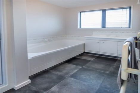 Photo of property in 60a Kintyre Drive, Broomfield, Christchurch, 8042