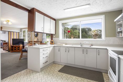 Photo of property in 73 Hampshire Street, Cannons Creek, Porirua, 5024