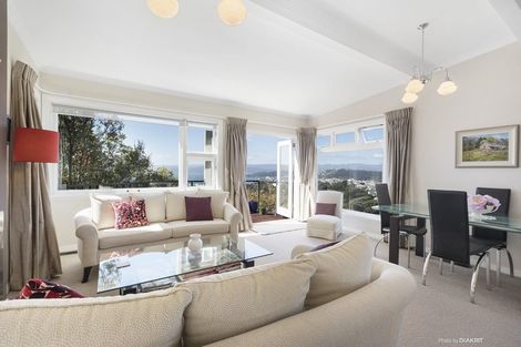 Photo of property in 47 Harbour View Road, Northland, Wellington, 6012