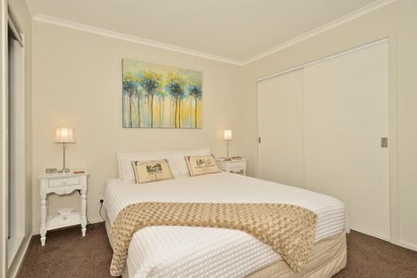 Photo of property in 12 Wood Street, Greytown, 5712