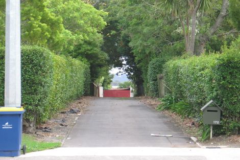 Photo of property in 172 Te Atatu Road, Te Atatu South, Auckland, 0610