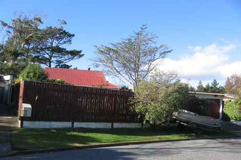 Photo of property in 7 Chudleigh Grove, Churton Park, Wellington, 6037