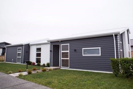 Photo of property in 10 Franks Way, Papamoa Beach, Papamoa, 3118