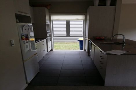 Photo of property in 2/78 Birkenhead Avenue, Birkenhead, Auckland, 0626