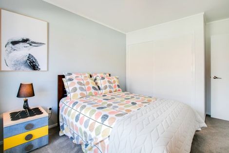 Photo of property in 2 Fern Grove, Taradale, Napier, 4112