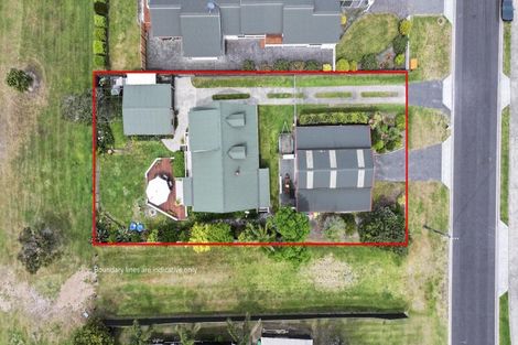 Photo of property in 128 Kiwi Road, Whangamata, 3620