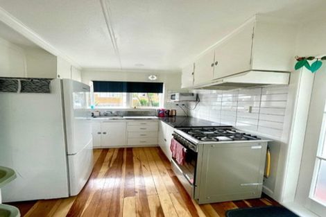 Photo of property in 77 Woodglen Road, Glen Eden, Auckland, 0602