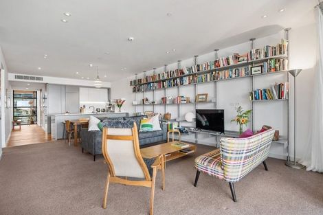 Photo of property in 95d Anzac Road, Pukekohe, 2120