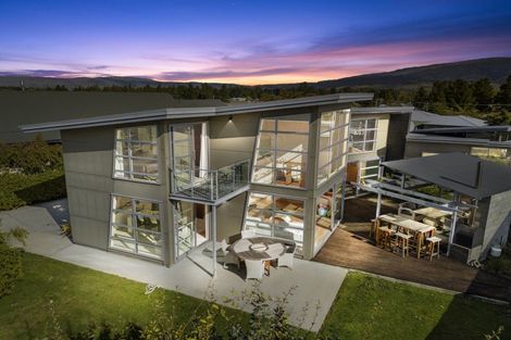 Photo of property in 28 Chandler Crescent, Clyde, 9330