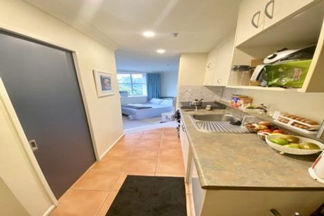 Photo of property in Terrace Garden Apartments, 6c/120 The Terrace, Wellington Central, Wellington, 6011