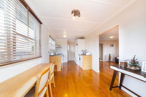 Photo of property in 76 Harrington Road, Henderson, Auckland, 0610