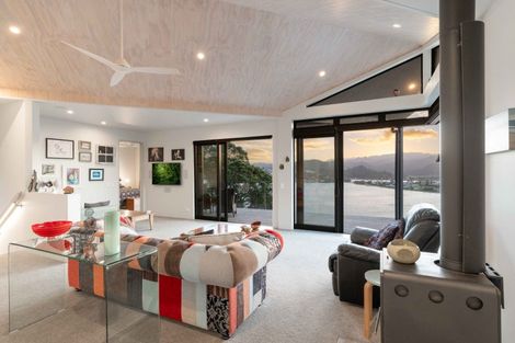 Photo of property in 8 Wiremu Road, Tairua, 3508