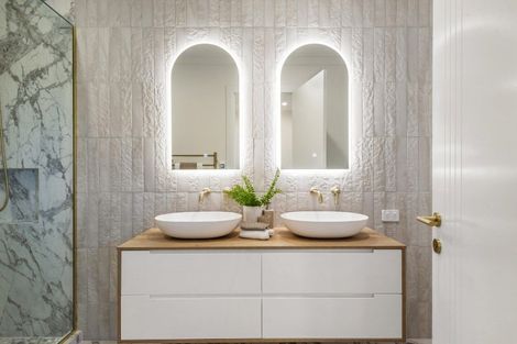 Photo of property in 15 Edward Street, Riverhead, 0820