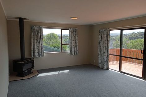 Photo of property in 9 Ration Lane, Whitby, Porirua, 5024