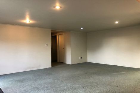 Photo of property in 99 Stottholm Road, Titirangi, Auckland, 0604