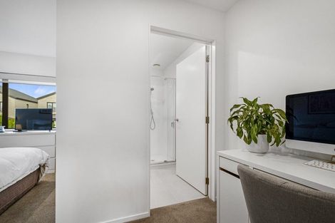 Photo of property in 31 Peihana Road, Hobsonville, Auckland, 0616