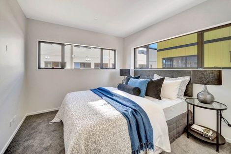 Photo of property in 1/1g Dishys Road, Flat Bush, Auckland, 2019