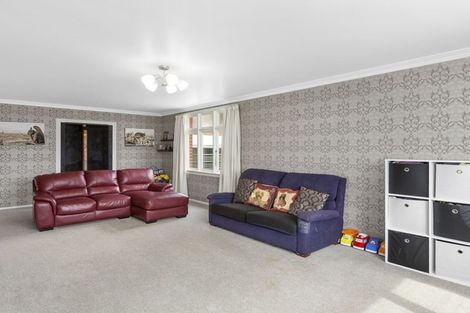 Photo of property in 80 Gladstone Road North, Mosgiel, 9024