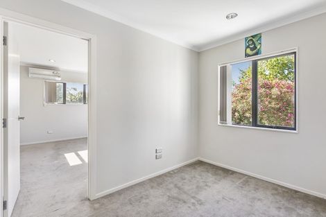 Photo of property in 28 Stratford Road, Manurewa, Auckland, 2105