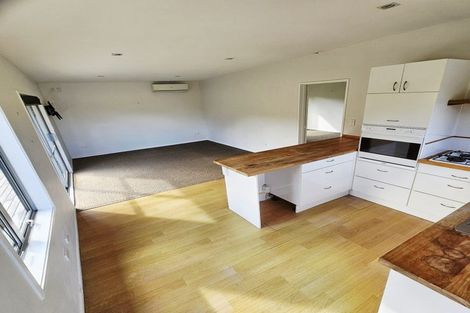 Photo of property in 73a Oraha Road, Kumeu, 0892