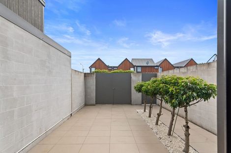 Photo of property in 7/20 North Avon Road, Richmond, Christchurch, 8013