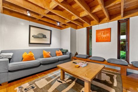 Photo of property in 42 Dysart Lane, Kumeu, 0891
