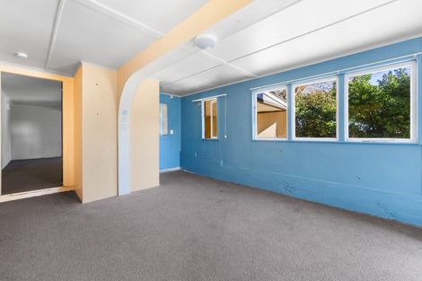 Photo of property in 114a Pioneer Road, Moturoa, New Plymouth, 4310