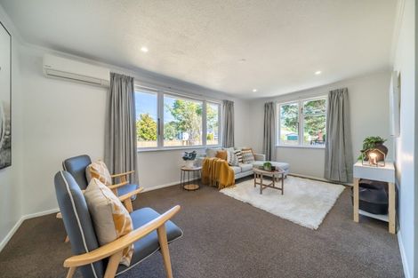 Photo of property in 14f1- Holdsworth Avenue, Trentham, Upper Hutt, 5018