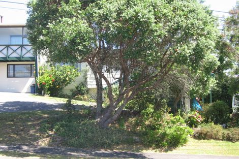 Photo of property in 1/156 Manuka Road, Bayview, Auckland, 0629