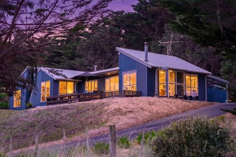 Photo of property in 208 Park Avenue, Waitarere Beach, Levin, 5510
