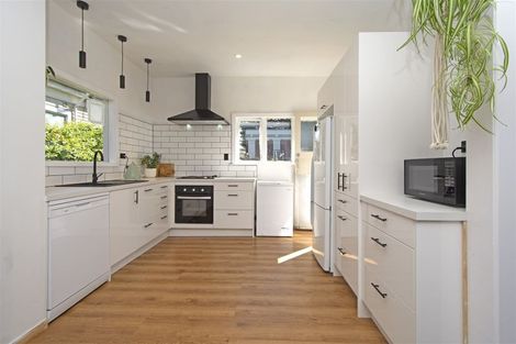 Photo of property in 70 Linwood Avenue, Linwood, Christchurch, 8011