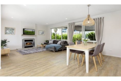 Photo of property in 45 Oceania Sands Way, Papamoa Beach, Papamoa, 3118