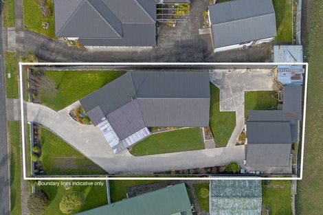 Photo of property in 4 Stiles Avenue, Waipukurau, 4200