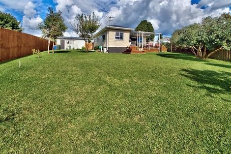Photo of property in 9 Farwood Drive, Henderson, Auckland, 0612