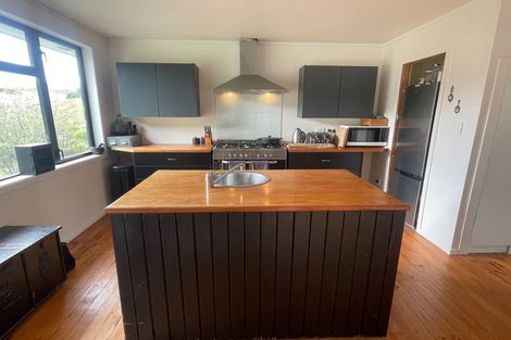 Photo of property in 1 Tulloch Street, Saint Johns Hill, Whanganui, 4500