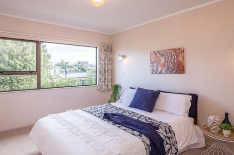 Photo of property in 115 Seaview Road, Paraparaumu Beach, Paraparaumu, 5032